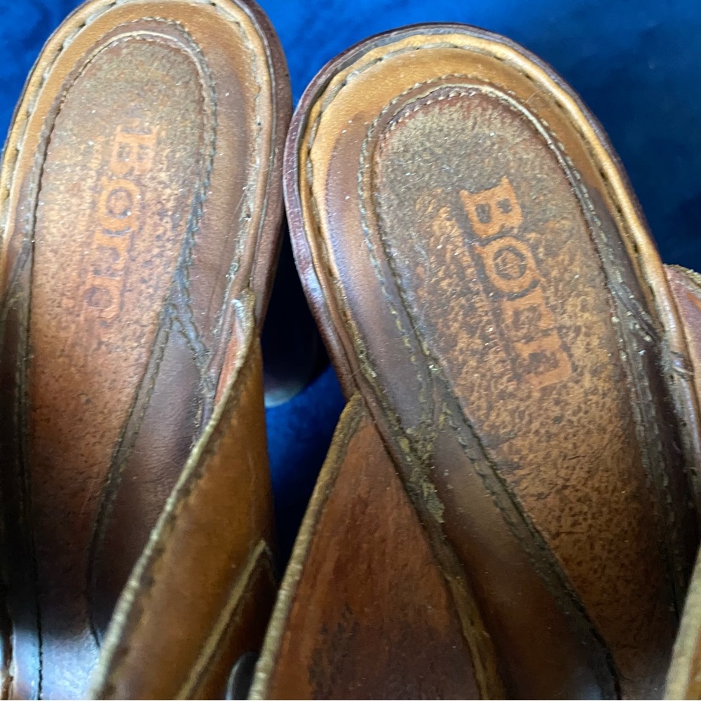 High-Heeled Leather Sandals - Picture 7 of 15